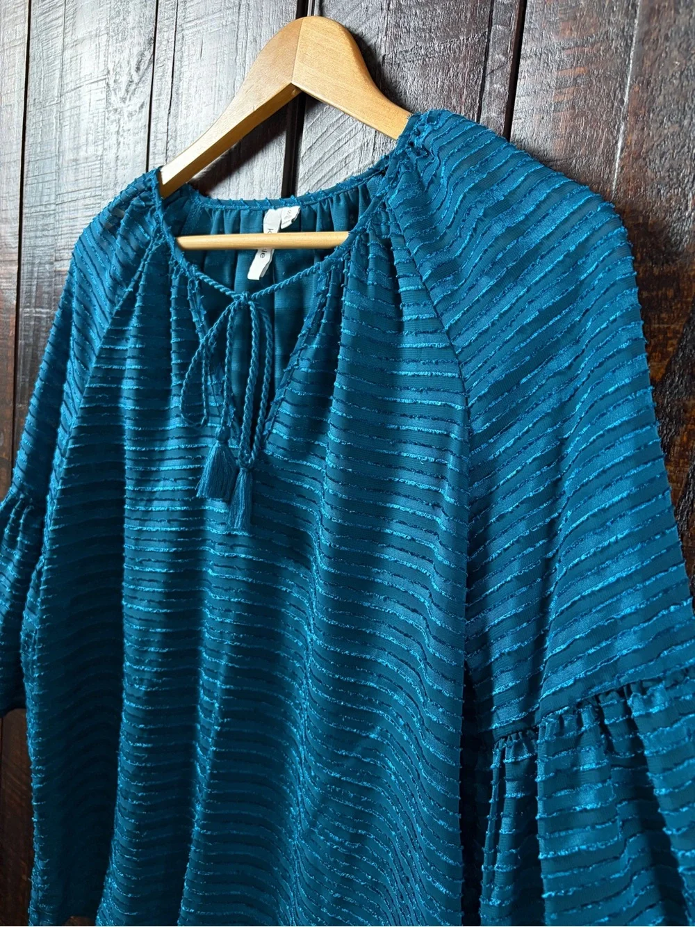 Kensie Teal Striped Tassel Tie Bell Sleeve Top Small
